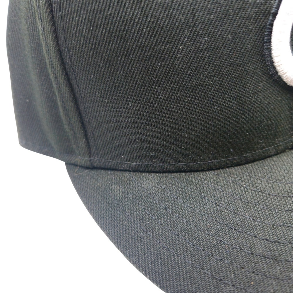 New Era 59FIFTY Chicago Cubs Black White Fitted Hat Size 7 3/8 MLB Baseball Cap - Picture 12 of 12